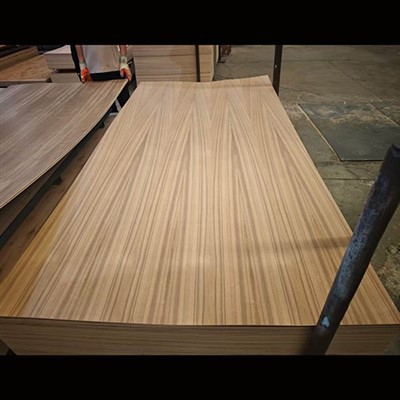 نمونه رنگ چوب صنوبر